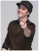 ucker viril, sexy, principe intre principi. are grija imaginea hainele sale. ordonat, mereu