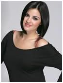 may
foarte frumoasa si faima in lume si in interiorul grupului i-a dat puterea de a ca ea este