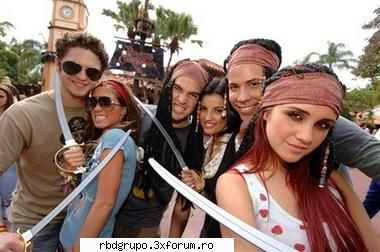 rbd este un grup care s-a format in anul 2004 in telenovela 
