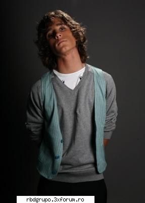 nascut pe 29 in mexico city-nume complet diego andres gonzalez bonetta .

la doar 17 ani este deja