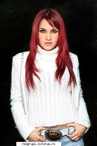 DESPRE DULCE MARIA - Dulce Maria: Nu ma las invinsa niciodataMiniona - DULCE MARIA