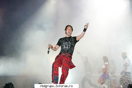 FOTOS DE RBD EN RUMANIA - raluca_dragutza52 - FOTOS DE RBD EN RUMANIA