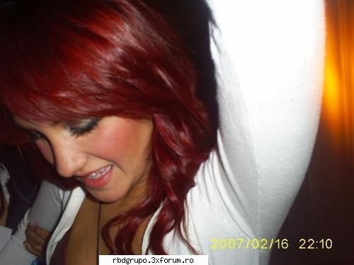 galerie dulce - o iubesc e idola mea daia pun o poza cu ea :) - DULCE MARIA